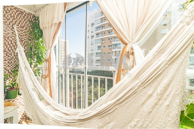 Imagem Apartamento com 2 Quartos à Venda, 84 m² em Passo Da Areia - Porto Alegre Imagem Apartamento com 2 Quartos à Venda, 84 m² em Passo Da Areia - Porto Alegre