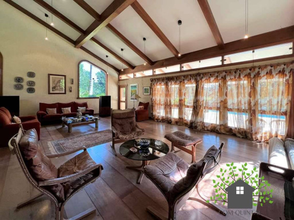 Imagem Casa com 5 Quartos à Venda, 6 m² em Vila Santo Antônio - Cotia Imagem Casa com 5 Quartos à Venda, 6 m² em Vila Santo Antônio - Cotia