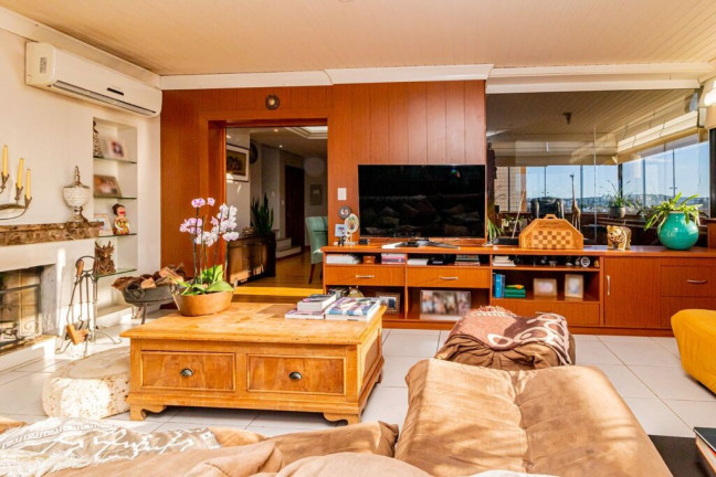 Imagem Cobertura com 3 Quartos à Venda, 278 m² em Jardim Itu - Porto Alegre
