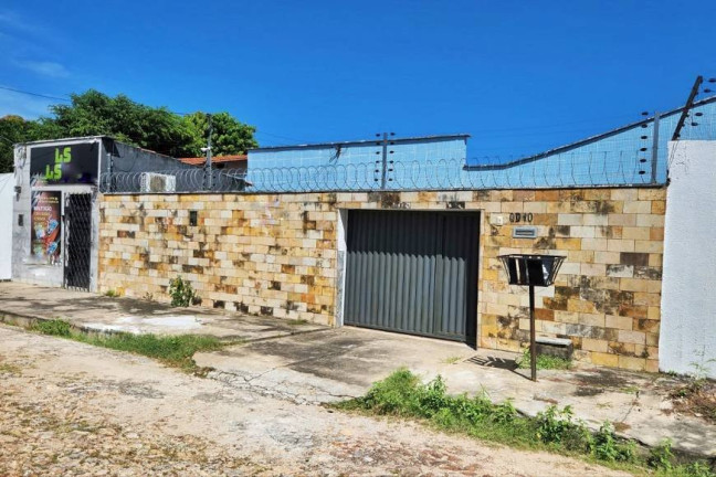 Imagem Casa com 5 Quartos à Venda, 230 m² em São Cristóvão - Teresina Imagem Casa com 5 Quartos à Venda, 230 m² em São Cristóvão - Teresina