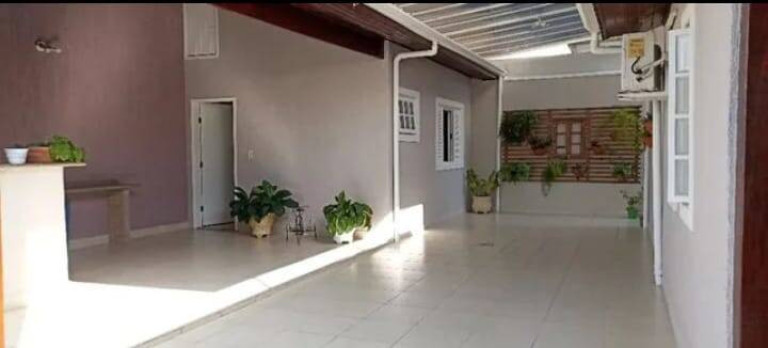 Imagem Casa com 3 Quartos à Venda,  em Jacareí