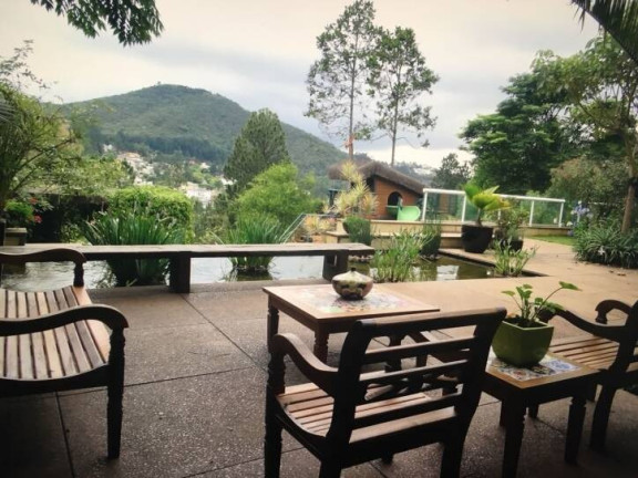 Imagem Casa com 5 Quartos à Venda, 1.054 m² em Alphaville - Santana De Parnaíba Imagem Casa com 5 Quartos à Venda, 1.054 m² em Alphaville - Santana De Parnaíba