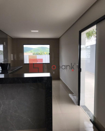 Imagem Casa com 3 Quartos à Venda, 300 m² em Alterosa - Montes Claros