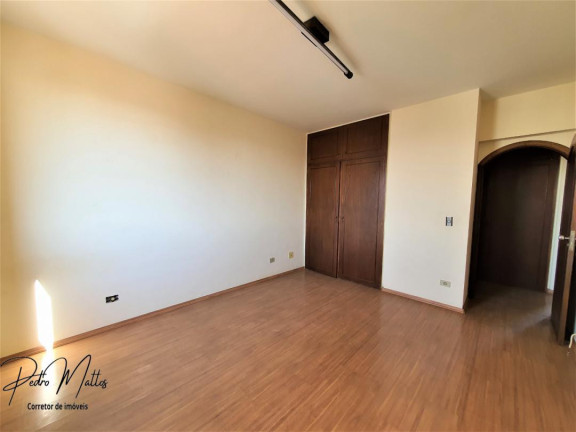 Imagem Imóvel com 3 Quartos à Venda, 153 m² em Centro - Piracicaba Imagem Imóvel com 3 Quartos à Venda, 153 m² em Centro - Piracicaba