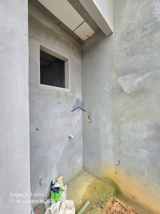 Imagem Sobrado com 2 Quartos à Venda, 63 m² em Morro Do Meio - Joinville