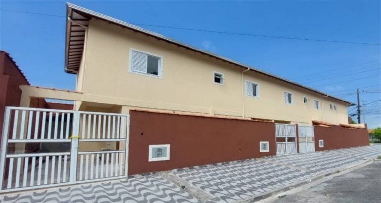 Sobrado com 2 Quartos à Venda, 69 m² em Quietude - Praia Grande