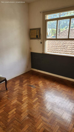 Imagem Casa com 5 Quartos à Venda, 400 m² em Santa Rosa - Niterói Imagem Casa com 5 Quartos à Venda, 400 m² em Santa Rosa - Niterói