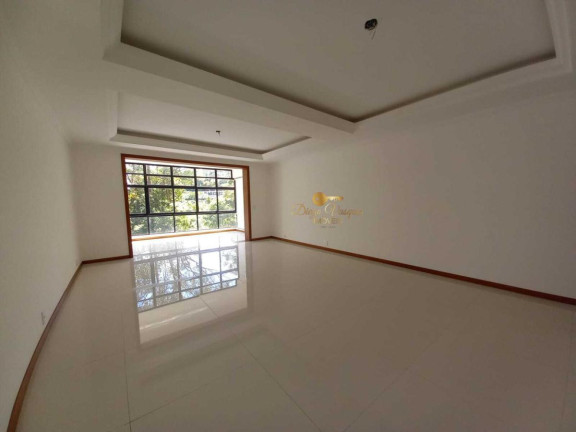 Imagem Apartamento com 2 Quartos à Venda, 153 m² em Alto - Teresópolis
