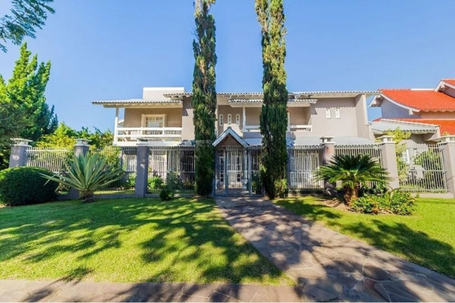 Casa com 4 Quartos à Venda, 391 m² em Marechal Rondon - Canoas