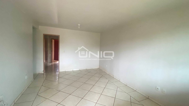 Imagem Casa com 3 Quartos à Venda, 100 m² em Pinheirinho - Pato Branco