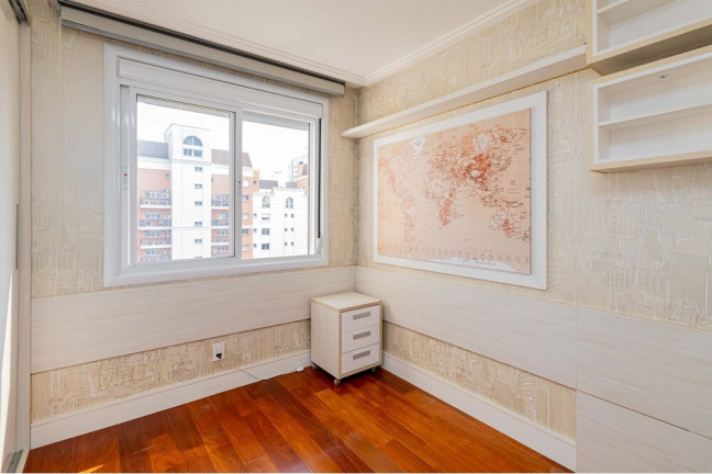 Imagem Apartamento com 3 Quartos à Venda, 146 m² em Jardim Europa - Porto Alegre