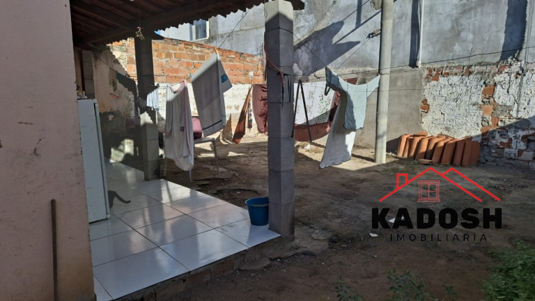 Imagem Casa com 2 Quartos à Venda, 200 m² em Mangabeira - Feira De Santana
