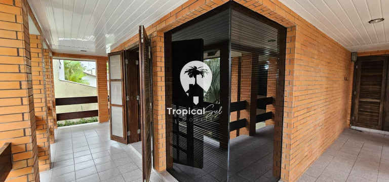 Imagem Casa com 1 Quarto à Venda, 426 m² em Atami Norte - Pontal Do Parana Imagem Casa com 1 Quarto à Venda, 426 m² em Atami Norte - Pontal Do Parana