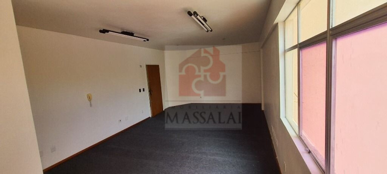 Imagem Sala Comercial à Venda, 37 m² em Petrópolis - Porto Alegre Imagem Sala Comercial à Venda, 37 m² em Petrópolis - Porto Alegre