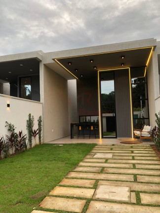 Imagem Casa com 4 Quartos à Venda, 140 m² em Urucunema - Eusébio