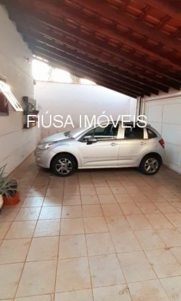 Imagem Casa com 3 Quartos à Venda, 300 m² em Residencial Flórida - Ribeirão Preto Imagem Casa com 3 Quartos à Venda, 300 m² em Residencial Flórida - Ribeirão Preto