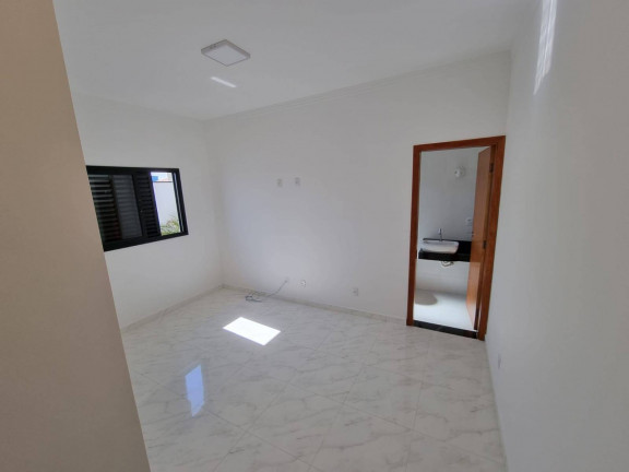 Imagem Casa com 3 Quartos à Venda, 154 m² em Caguassu - Sorocaba