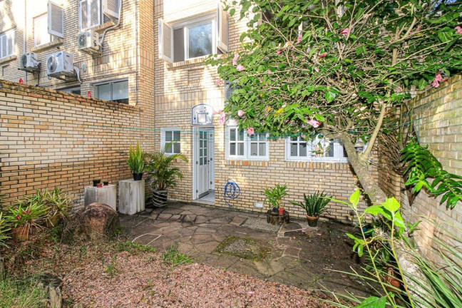 Imagem Casa de Condomínio com 3 Quartos à Venda, 219 m² em Tristeza - Porto Alegre