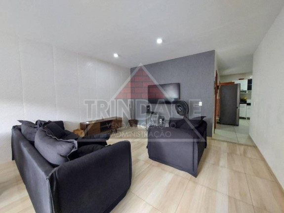 Imagem Casa com 3 Quartos à Venda, 196 m² em Vargem Pequena - Rio De Janeiro