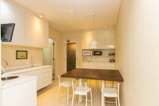Imagem Casa com 4 Quartos à Venda, 480 m² em Alto De Pinheiros - São Paulo Imagem Casa com 4 Quartos à Venda, 480 m² em Alto De Pinheiros - São Paulo