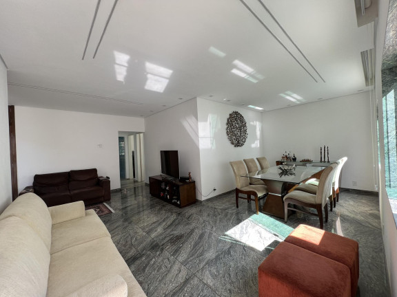 Imagem Casa com 3 Quartos à Venda, 195 m² em Sagrada Família - Belo Horizonte Imagem Casa com 3 Quartos à Venda, 195 m² em Sagrada Família - Belo Horizonte