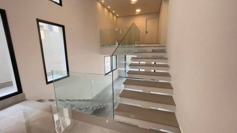 Imagem Casa com 3 Quartos à Venda, 310 m² em Alphaville 3 - Santana De Parnaíba Imagem Casa com 3 Quartos à Venda, 310 m² em Alphaville 3 - Santana De Parnaíba