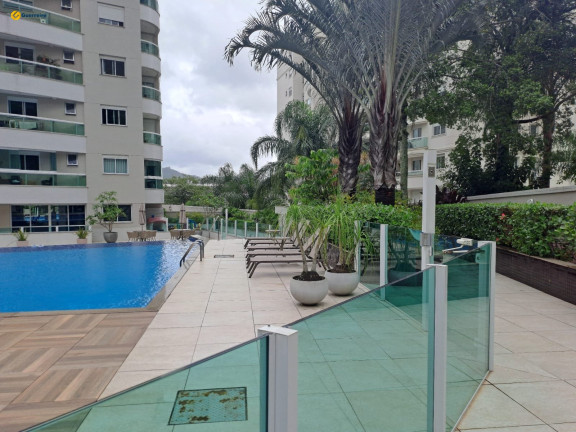 Imagem Apartamento com 4 Quartos à Venda, 217 m² em Itacorubi - Florianópolis Imagem Apartamento com 4 Quartos à Venda, 217 m² em Itacorubi - Florianópolis