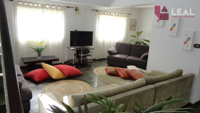 Imagem Chácara com 5 Quartos à Venda, 800 m² em Coutinhos - Pouso Alegre Imagem Chácara com 5 Quartos à Venda, 800 m² em Coutinhos - Pouso Alegre