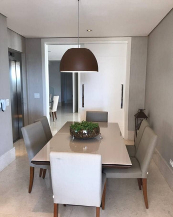 Imagem Casa com 5 Quartos à Venda, 450 m² em Alphaville - Santana De Parnaíba Imagem Casa com 5 Quartos à Venda, 450 m² em Alphaville - Santana De Parnaíba