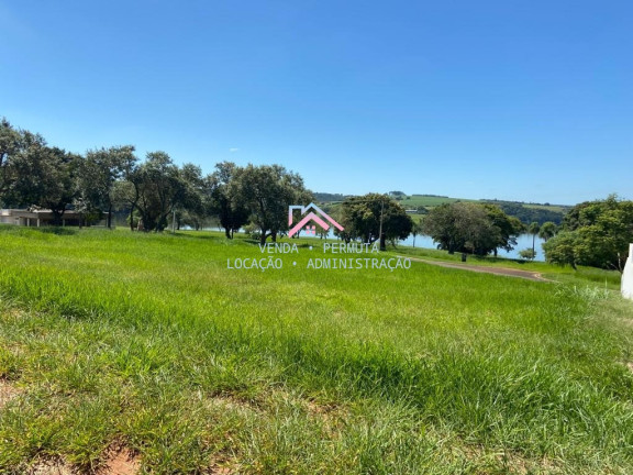 Imagem Terreno à Venda, 539 m² em Riviera De Santa Cristina Iii - Itaí Imagem Terreno à Venda, 539 m² em Riviera De Santa Cristina Iii - Itaí