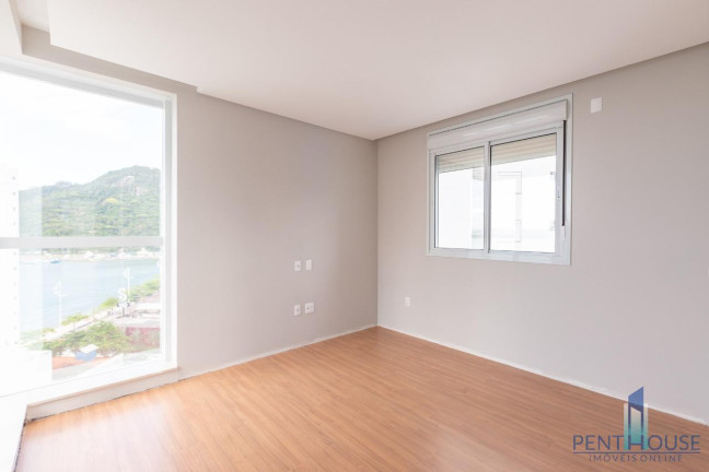 Imagem Apartamento com 4 Quartos à Venda, 153 m² em Centro - Balneário Camboriú Imagem Apartamento com 4 Quartos à Venda, 153 m² em Centro - Balneário Camboriú