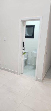 Imagem Casa de Condomínio com 3 Quartos à Venda, 140 m²