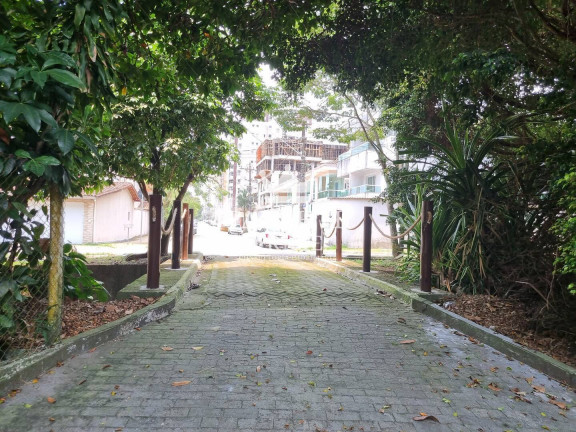 Imagem Casa com 3 Quartos à Venda, 400 m² em Canto Do Forte - Praia Grande Imagem Casa com 3 Quartos à Venda, 400 m² em Canto Do Forte - Praia Grande
