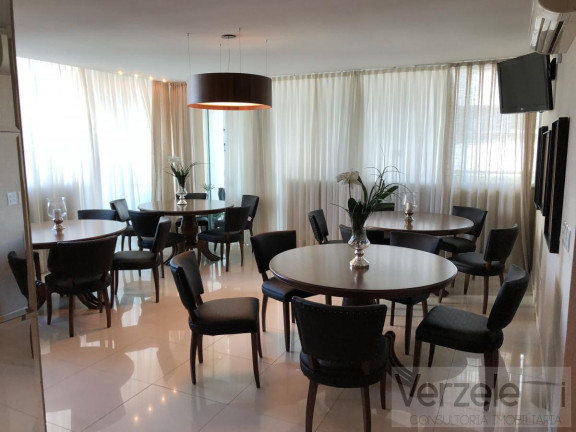 Imagem Apartamento com 3 Quartos à Venda, 143 m² em Centro Imagem Apartamento com 3 Quartos à Venda, 143 m² em Centro