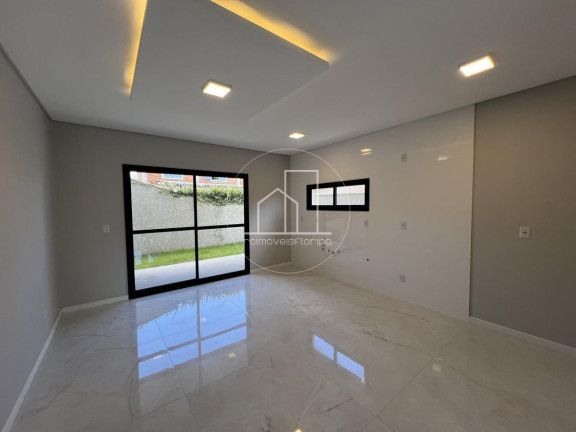 Imagem Casa com 3 Quartos à Venda, 135 m² em Ponta Das Canas - Florianópolis Imagem Casa com 3 Quartos à Venda, 135 m² em Ponta Das Canas - Florianópolis
