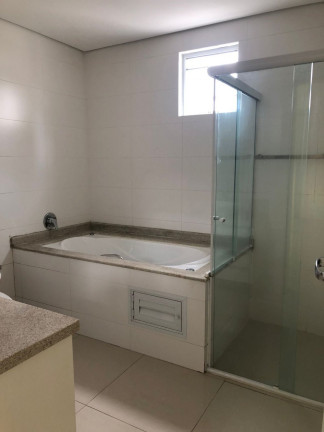 Imagem Apartamento com 3 Quartos para Alugar, 129 m² em Centro - Balneário Camboriú Imagem Apartamento com 3 Quartos para Alugar, 129 m² em Centro - Balneário Camboriú