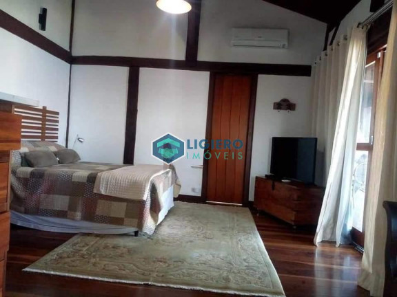 Imagem Casa com 3 Quartos à Venda, 360 m² em São Francisco - Niterói