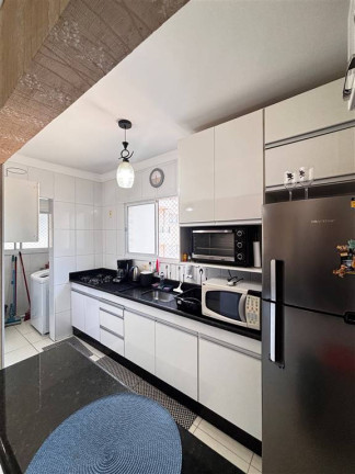 Imagem Apartamento com 2 Quartos à Venda, 60 m² em Guilhermina - Praia Grande
