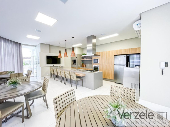 Imagem Apartamento com 3 Quartos à Venda, 126 m² em Centro - Balneário Camboriú Imagem Apartamento com 3 Quartos à Venda, 126 m² em Centro - Balneário Camboriú