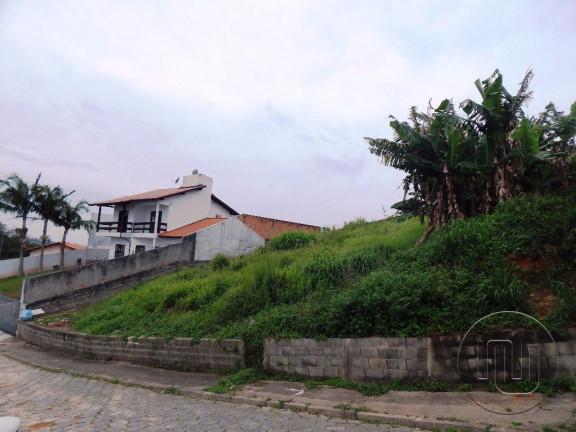 Imagem Terreno à Venda, 360 m² em Centro - São José Imagem Terreno à Venda, 360 m² em Centro - São José