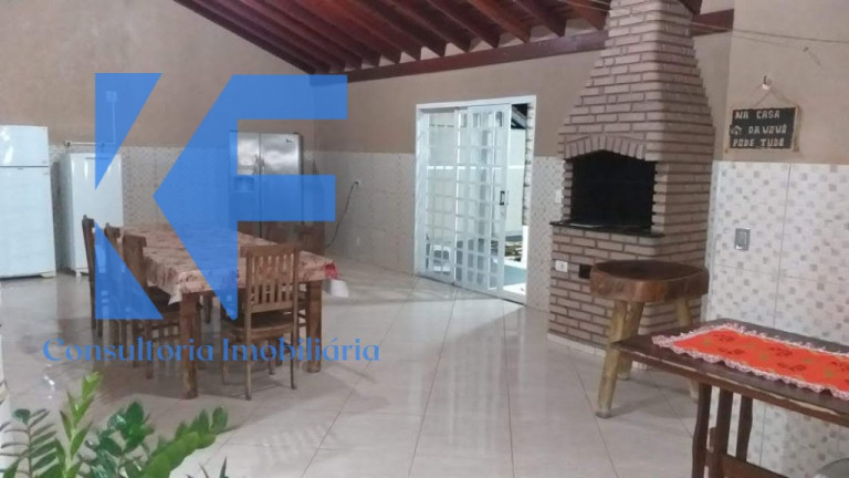 Imagem Casa com 4 Quartos à Venda, 240 m² em Vila Nova - Olímpia Imagem Casa com 4 Quartos à Venda, 240 m² em Vila Nova - Olímpia
