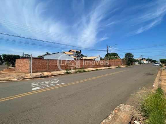 Imagem Terreno à Venda, 432 m² em Vila Marli - Campo Grande Imagem Terreno à Venda, 432 m² em Vila Marli - Campo Grande
