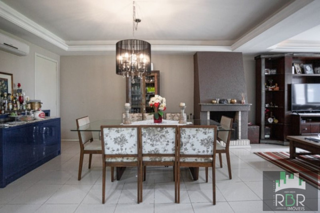 Imagem Casa com 4 Quartos à Venda, 223 m² em Torres