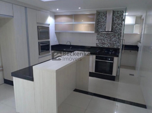 Imagem Imóvel com 3 Quartos à Venda, 200 m² em Nossa Senhora Das Graças - Volta Redonda