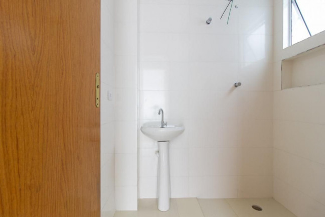 Imagem Imóvel com 2 Quartos à Venda, 43 m² em Itaquera - São Paulo