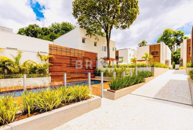 Imagem Casa com 4 Quartos à Venda, 525 m² em Granja Julieta - São Paulo