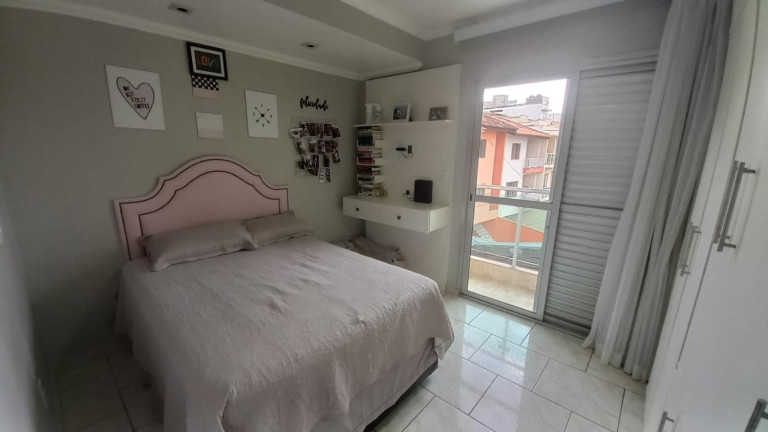 Imagem Imóvel com 3 Quartos à Venda, 116 m² Imagem Imóvel com 3 Quartos à Venda, 116 m²