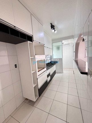 Imagem Apartamento com 2 Quartos à Venda, 60 m² em Guilhermina - Praia Grande