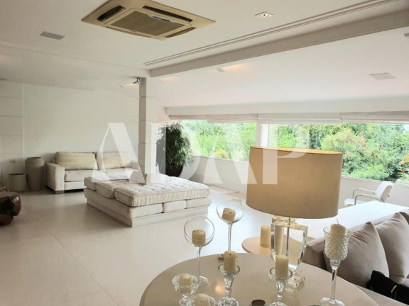 Imagem Imóvel com 3 Quartos à Venda, 189 m² em Barra Da Tijuca - Rio De Janeiro Imagem Imóvel com 3 Quartos à Venda, 189 m² em Barra Da Tijuca - Rio De Janeiro