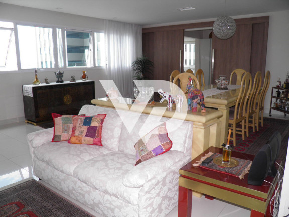 Imagem Apartamento com 4 Quartos à Venda, 258 m² em Alphaville - Barueri
